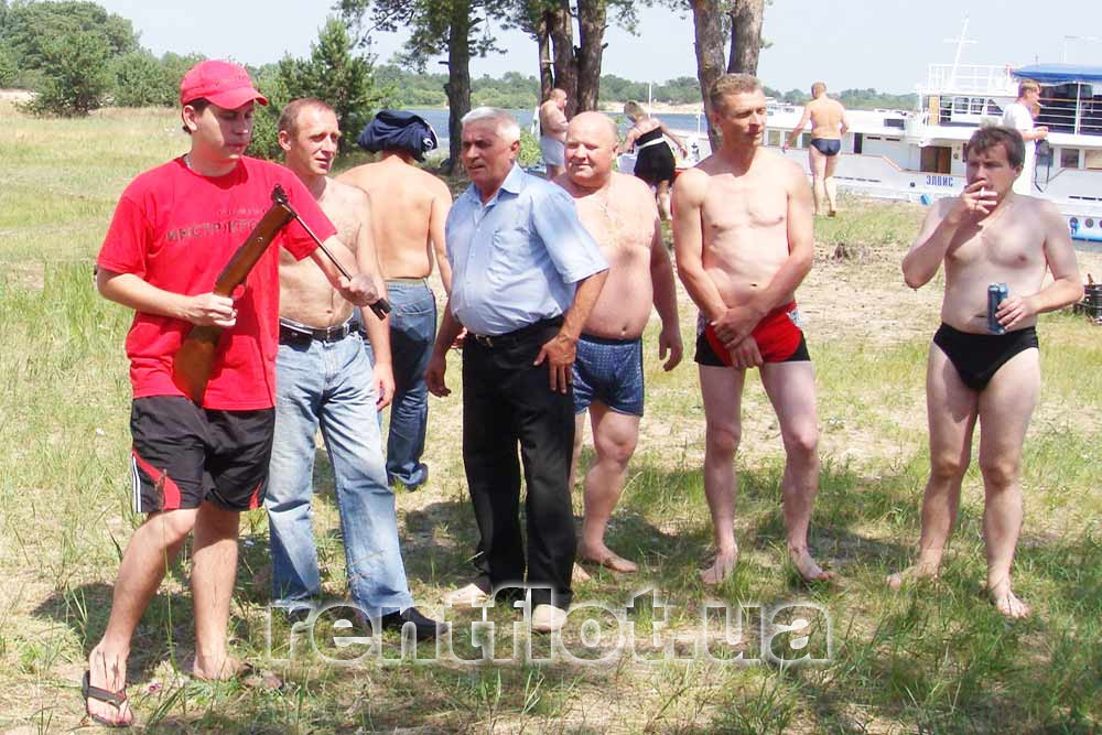 Увеличить фото подготовки пневматического ружья к стрельбе Подготовка пневматического ружья к стрельбе