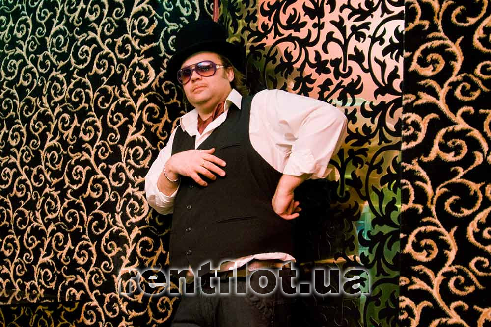 МС КОТ перед выступлением