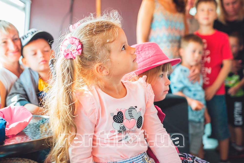 Enlarge the photo of the children's party on the motor ship Rezon Children's party on the motor ship Rezon