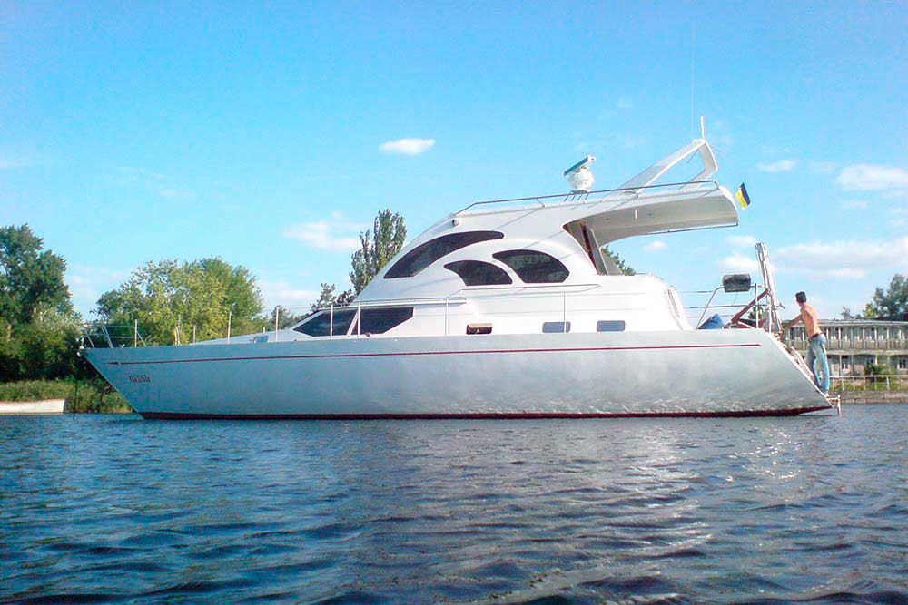 Motor yacht Astra - photos, description. Rent of motor yachts ...