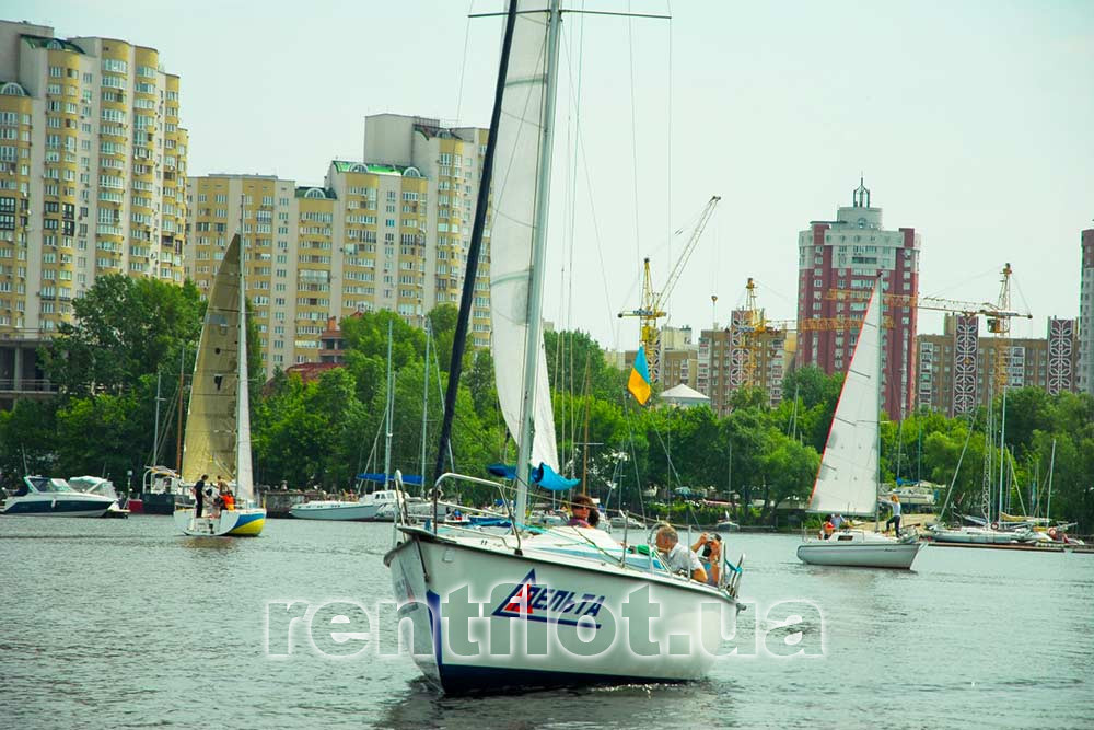 Enlarge photo of sailing yacht Delta on the Dnipro river Sailing yacht Delta on the Dnipro river