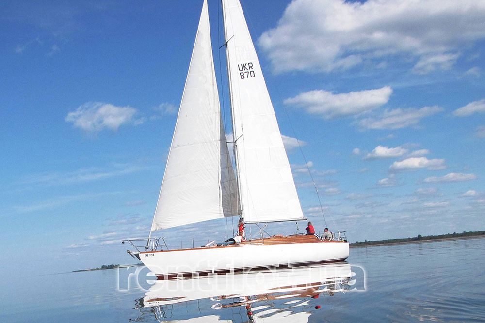 Увеличить фото внешнего вида парусной яхты Электра Внешний вид парусной яхты Электра