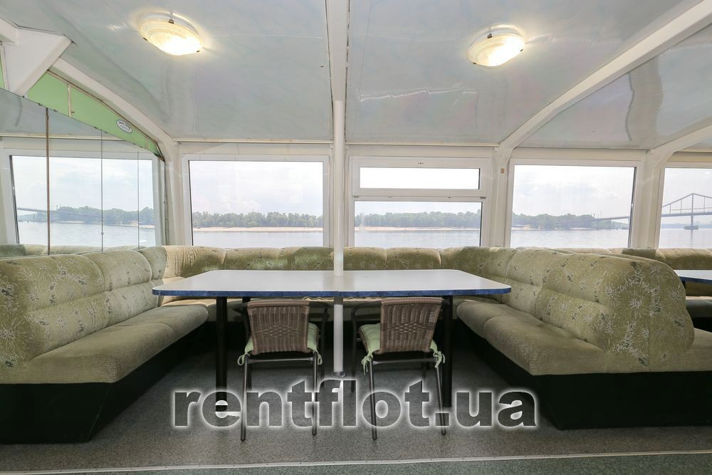 Enlarge photos of banquet seats on the ship Hoverla Banquet seats on the ship Hoverla