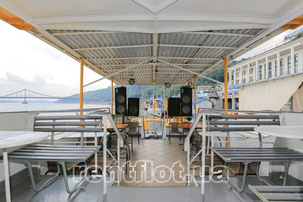 Enlarge photo of the aft part of the upper deck terrace Aft upper deck terrace