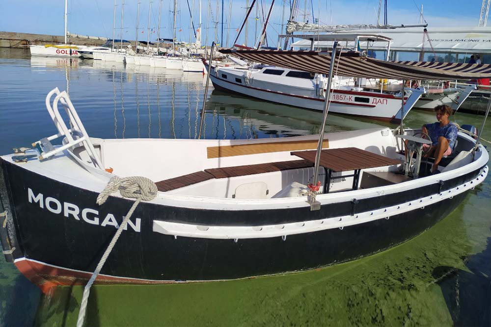 Збільшити фото вид з корми мотоботів Морган Вид з корми мотоботів Морган