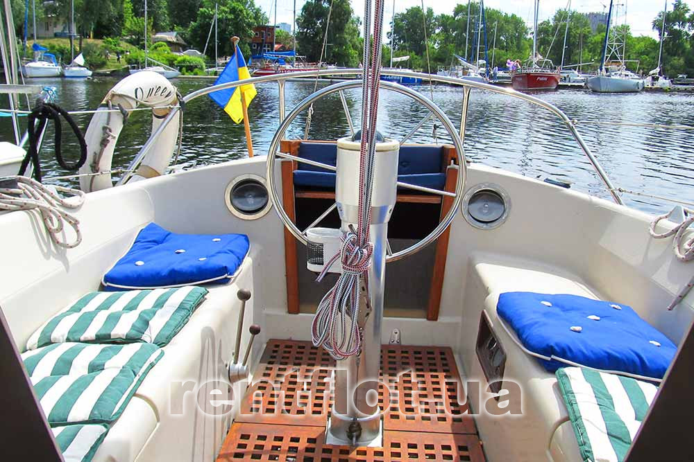 Cockpit of sailing yacht Queen