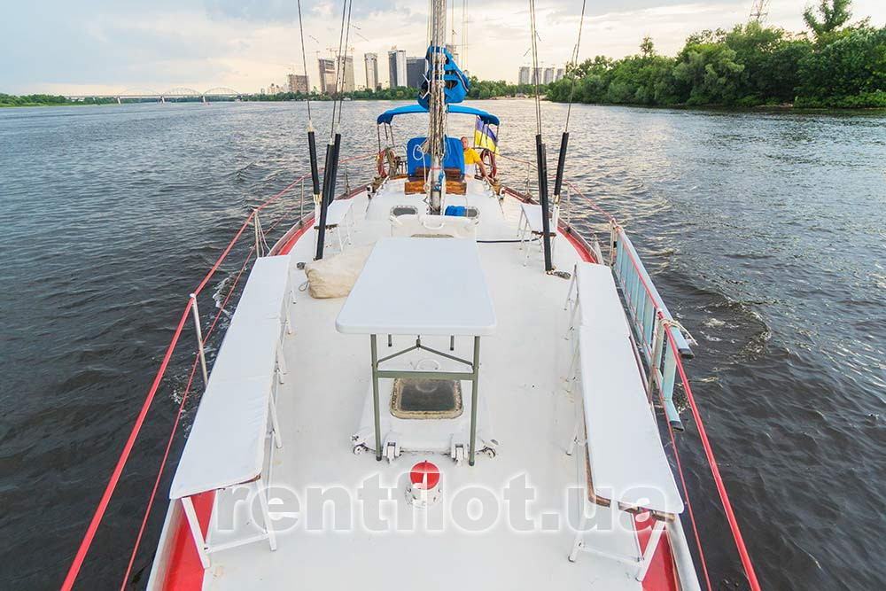 Enlarge photo of bow deck with benches and table on sailing yacht Rif Bow deck with benches and table on sailing yacht Rif