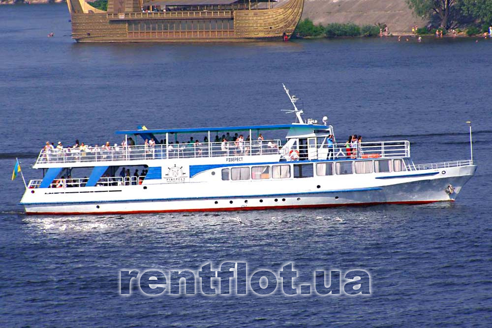 Enlarge photo of a walk on the motor ship Riverest Boat trip Riverest