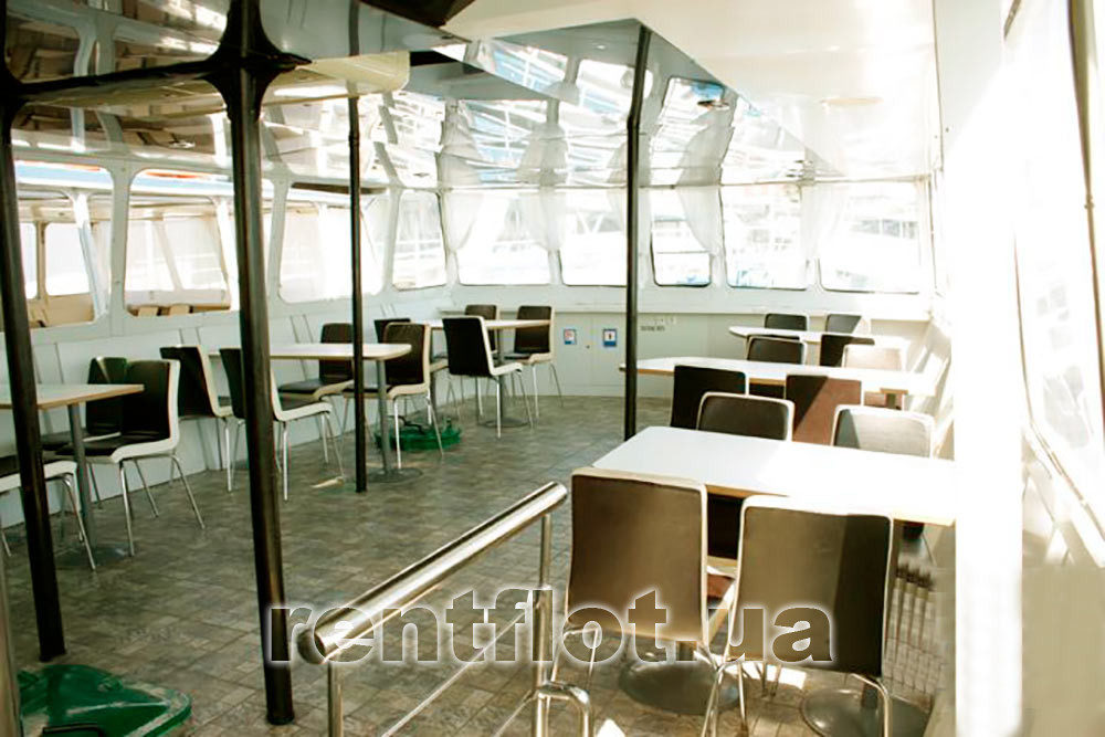 Enlarge photo of the bow saloon of the lower deck of motor ship Riverest Bow saloon of the lower deck of motor ship Riverest