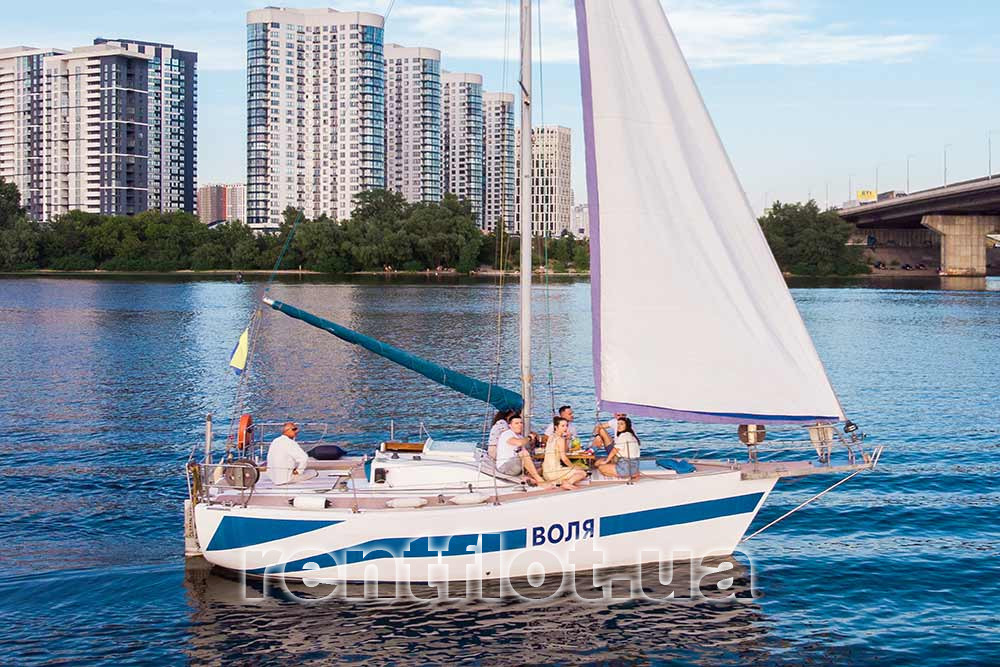 Збільшити фото прогулянки з друзями на парусній яхті Воля Прогулянка з друзями на парусній яхті Воля