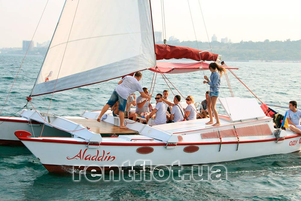 Enlarge photo of a trip on the Aladdin catamaran Ride on catamaran Aladdin
