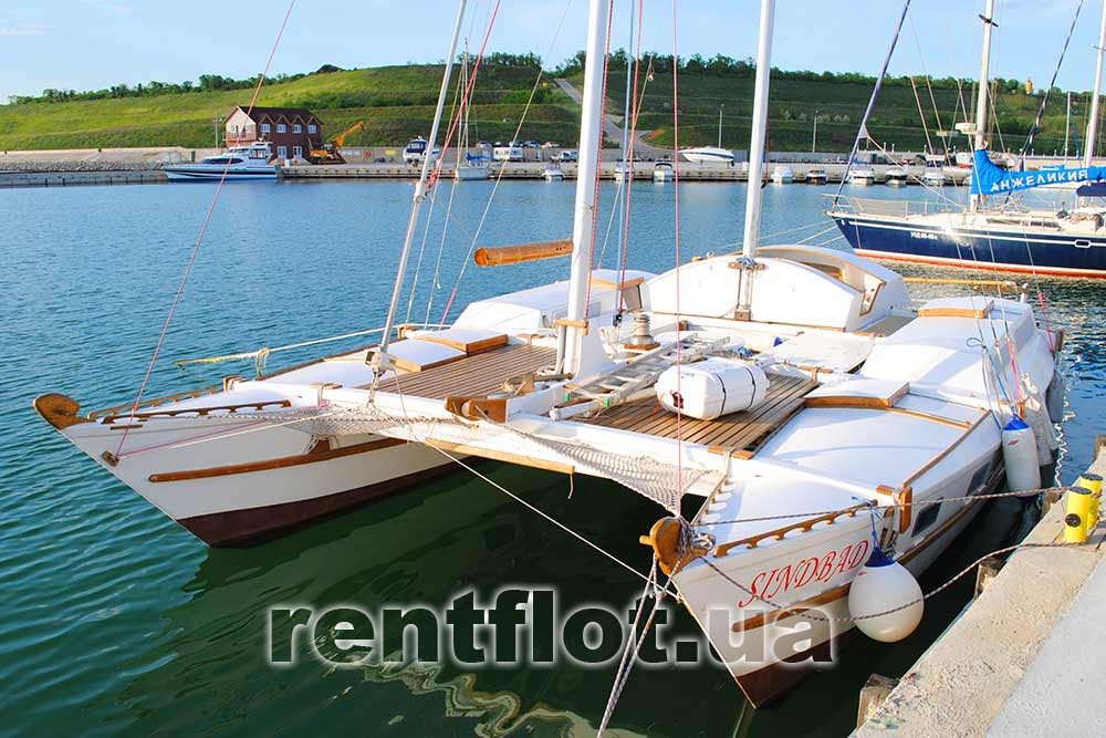 Enlarge photo of the catamaran Sindbad near the pier Catamaran Sindbad near the pier