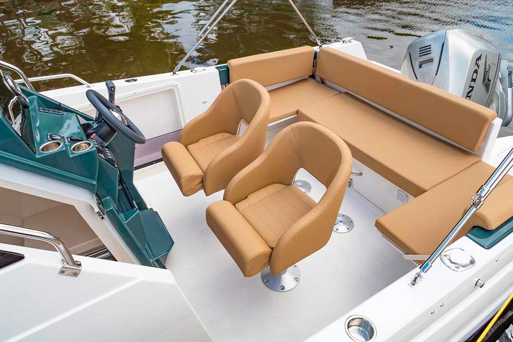 Enlarge photo of passenger seats in the aft cockpit of motor boat Atlantik-750 Passenger seats in the aft cockpit of the motor boat Atlantik-750