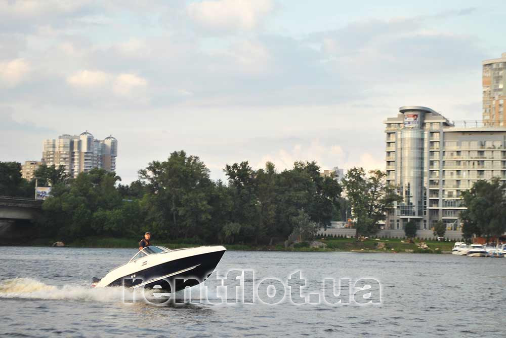 Enlarge photo of a walk on a boat Galleon A5 Boat trip Galleon A5