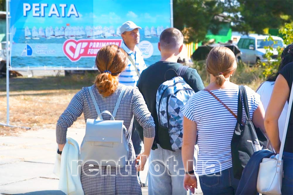 Enlarge photo of fees for a corporate sailing boat in Obolon Fees for the corporate sailing regatta in Obolon