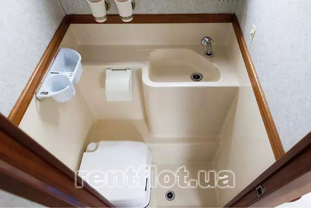 Enlarge photo of latrine on Party Cruiser Barbara Latrine on the Party Cruiser Barbara