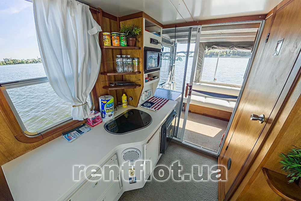 Enlarge photo of the galley of the Party Cruiser Barbara Galley Party Cruiser Barbara