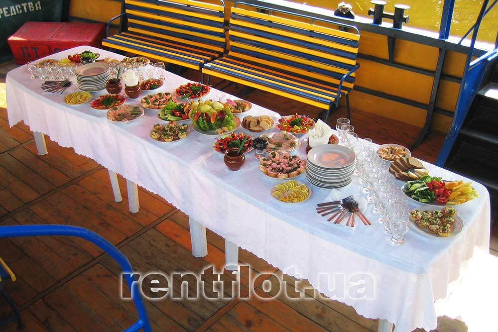 Enlarge photo of the banquet on the Mississippi motor ship Mississippi boat banquet