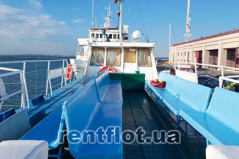 Enlarge photo of the summer terrace of the motor ship Split Summer terrace of the motor ship Split