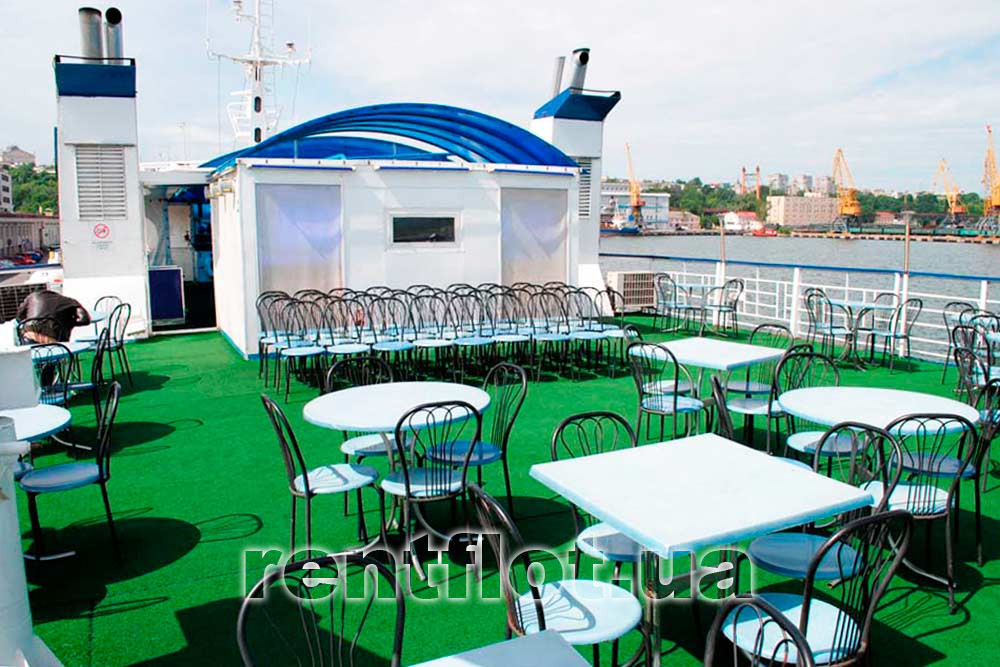 Enlarge photo of the open upper terrace of the motor ship of the catamaran Hadzhibey Open upper terrace of the motor ship of the catamaran Khadzhibey