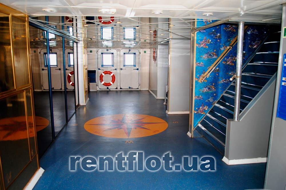 Enlarge photo of the hall of the motor ship of the catamaran Khadzhibey Hall of the motor ship of the catamaran Hadzhibey