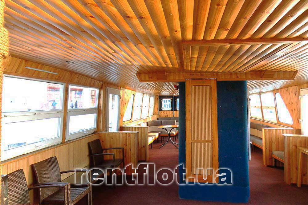 Enlarge photo of the bow salon of the motor ship Valencia Bow saloon of motor ship Valencia