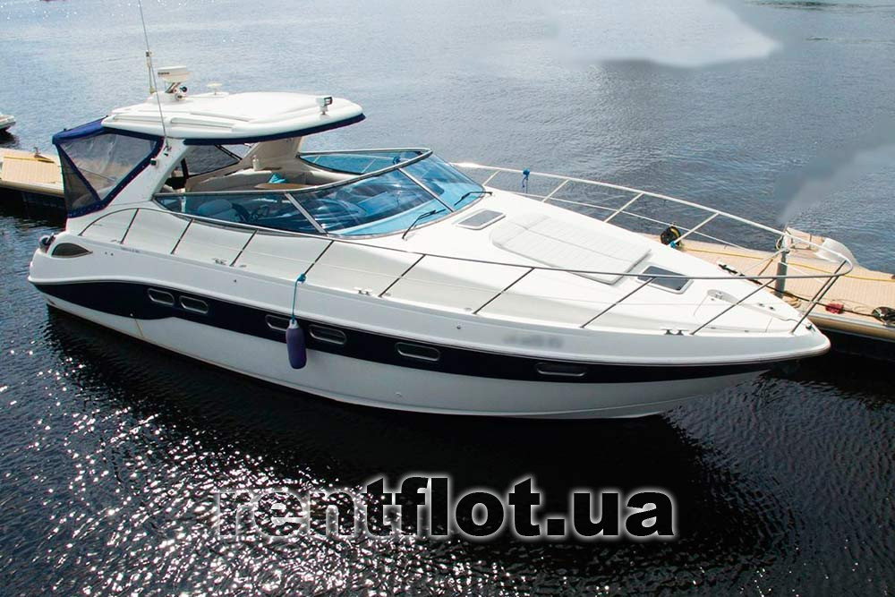 Enlarge photo of motor yacht Amore at the pier Motor yacht Amore at the pier