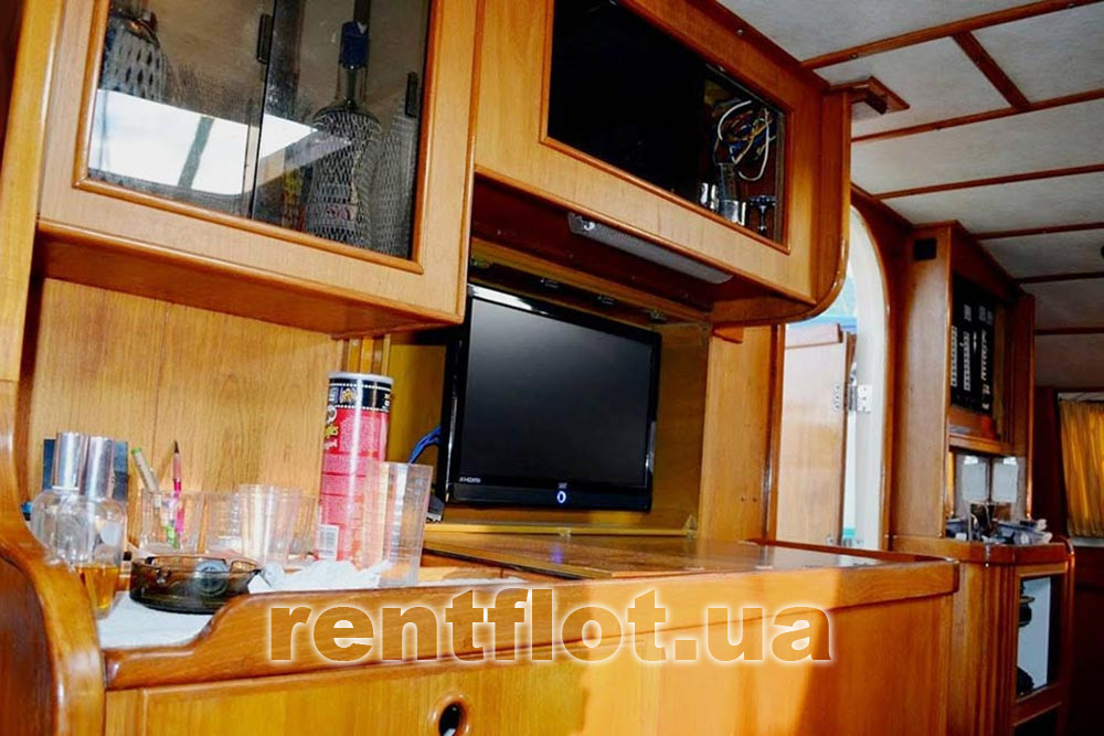 Enlarge the photo of the equipment of the saloon of the catamaran Ocean Equipment of the saloon of the catamaran Ocean