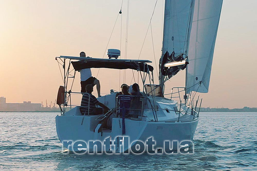 Enlarge photo of an evening trip on sailing yacht Estra Evening trip on sailing yacht Estra