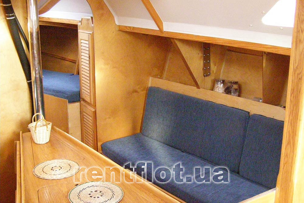 Enlarge photo of the saloon of sailing yacht Estra Saloon of sailing yacht Estra