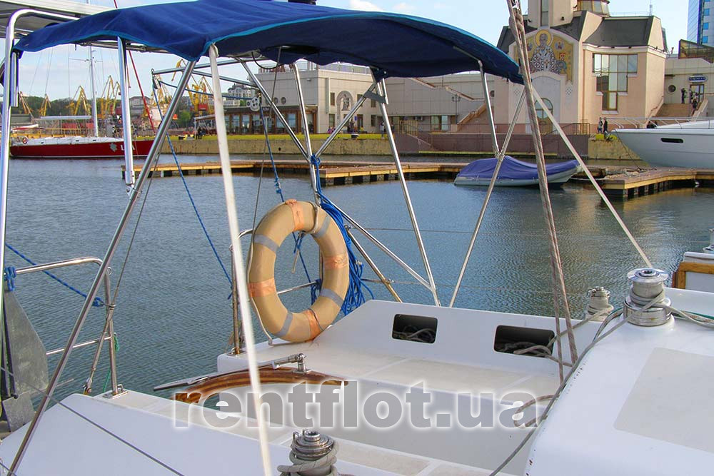 Enlarge photo of cockpit of sailing yacht Estra Cockpit of sailing yacht Estra