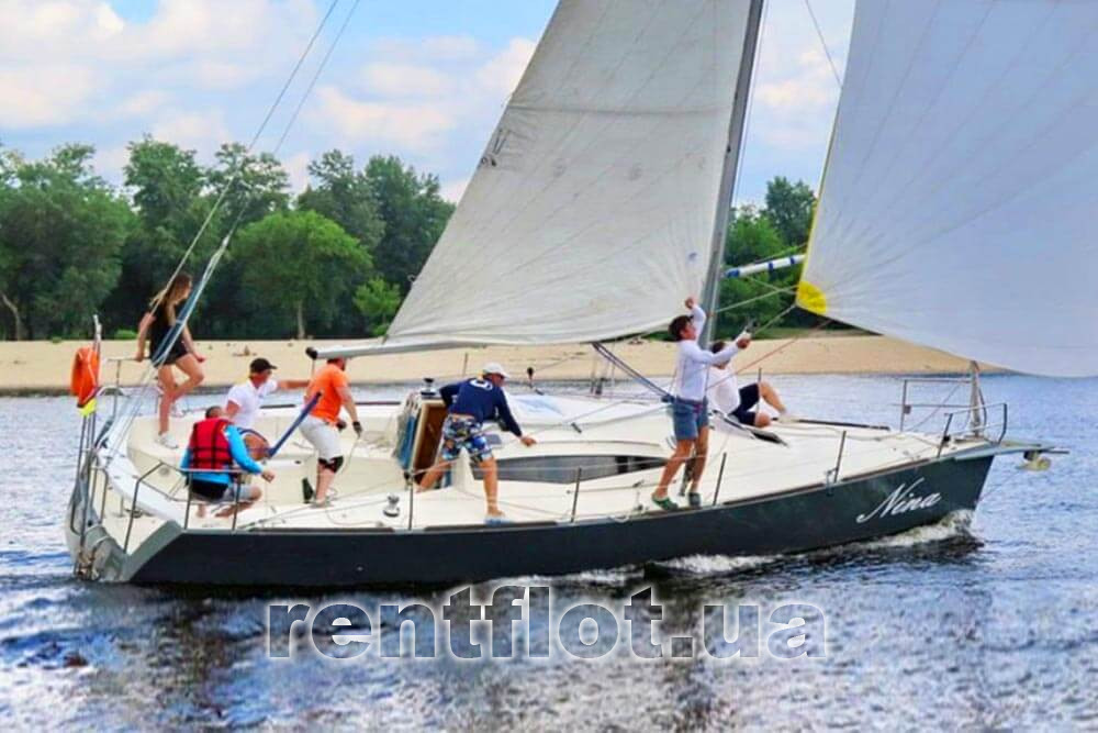 Rent of sailing yacht Nina