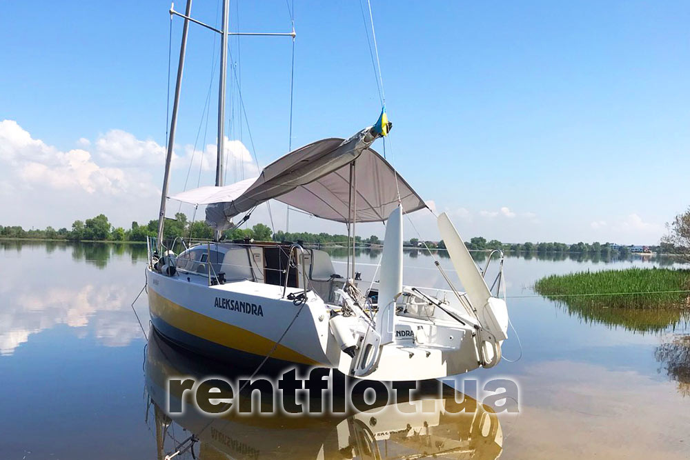 Увеличить фото тента от солнца на парусной яхте Александра Тент от солнца на парусной яхте Александра