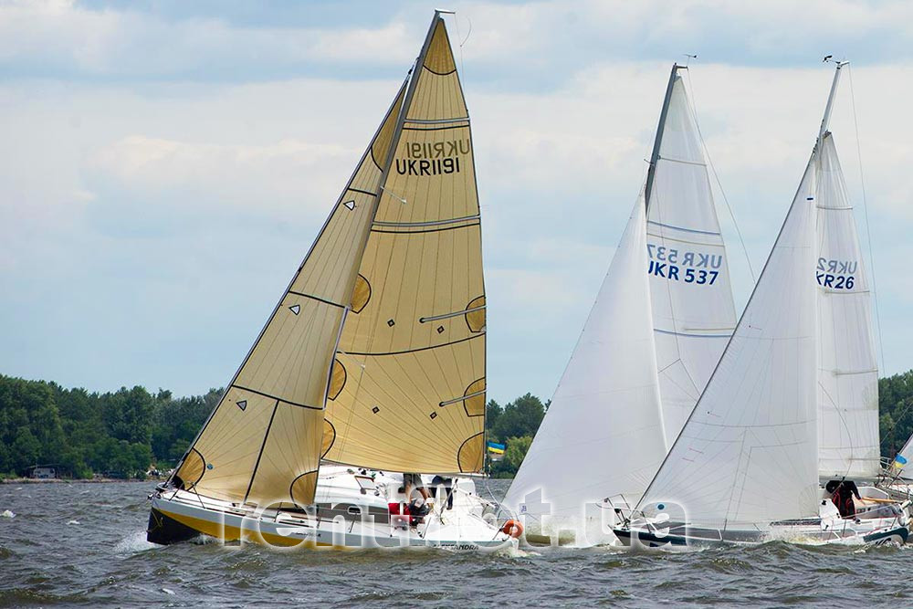 Увеличить фото соревнование с участием яхты Александрa Соревнование с участием яхты Александрa