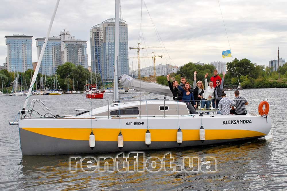 Увеличить фото гостей на борту яхты Александра Гости на борту яхты Александра