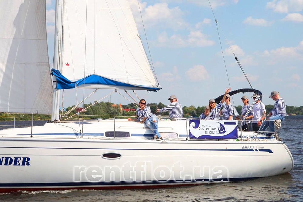 Корпоратив на парусной яхте Бавария-33 Александер