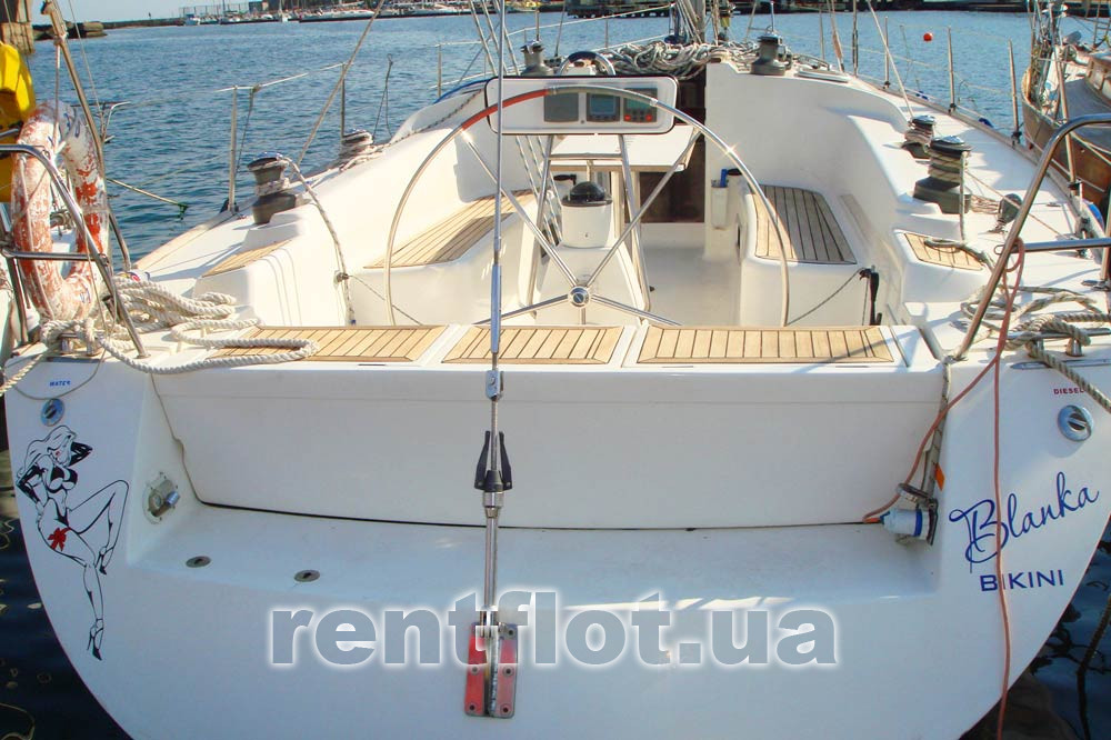 Enlarge photo of the stern of the sailing yacht Blank Stern of sailing yacht Blank