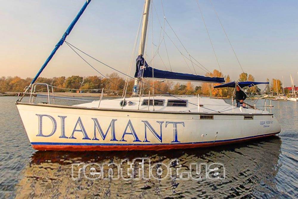 Капитан на парусной яхте Диамант