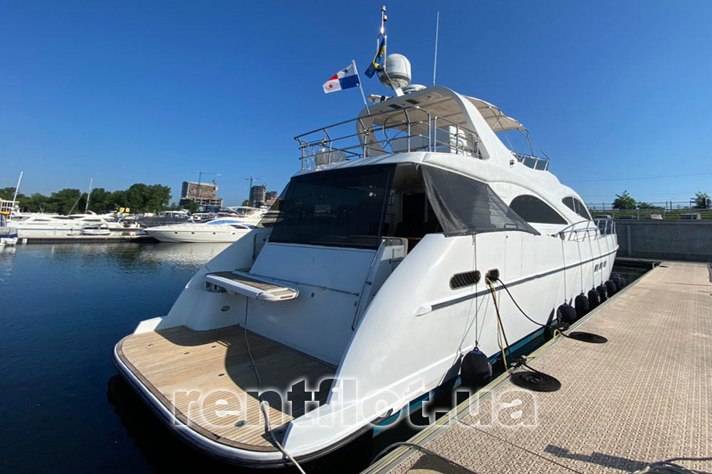 Enlarge photo of motor yacht Elina Stern of motor yacht Elina