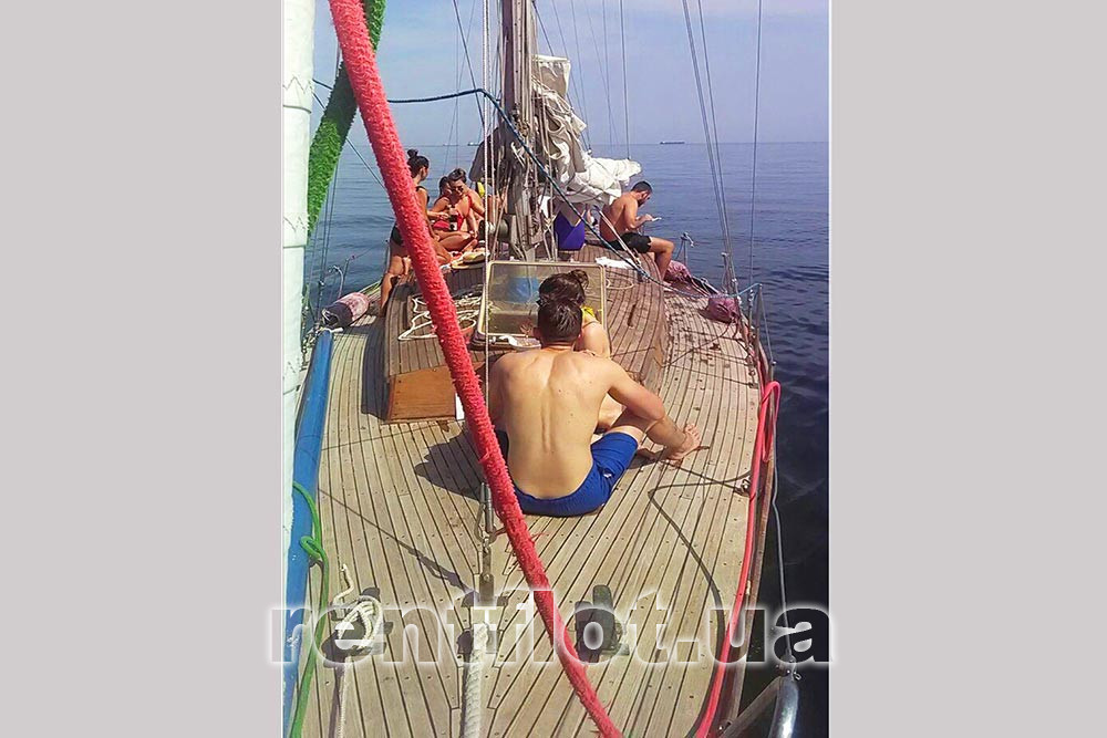Enlarge photo of rest at sea on sailing yacht Fortuna Rest at sea on the sailing yacht Fortuna