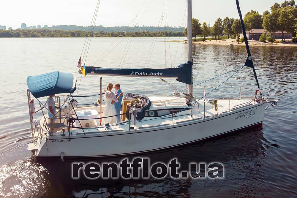 Прогулянка на вітрильні яхті Кобра-33 Ексклюзив