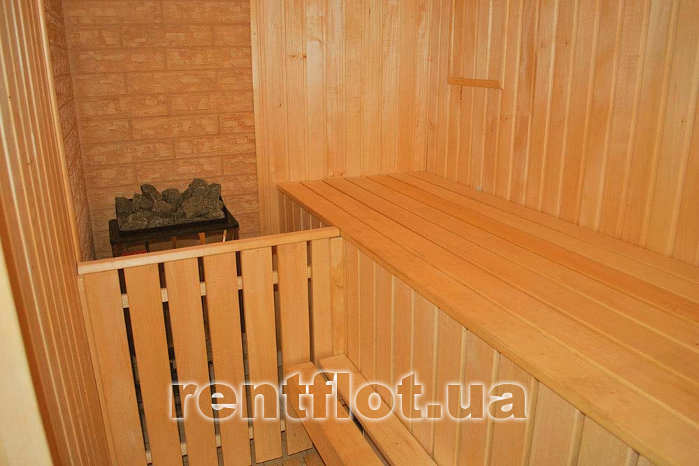 Увеличить фото сауны на моторной яхте Натали Сауна на моторной яхте Натали
